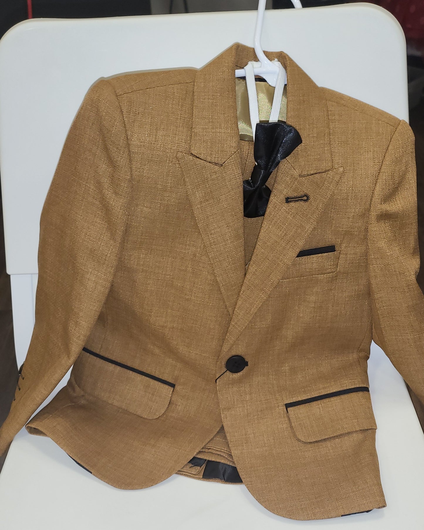 Brown Zenmoni Suit